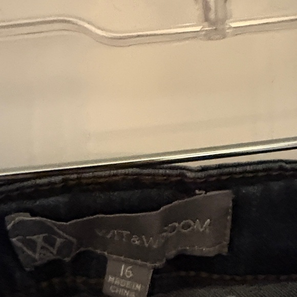 Wit & Wisdom Deep Indigo Skinny Jeans - Picture 2 of 3